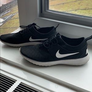 Nike Juvenate Sneakers